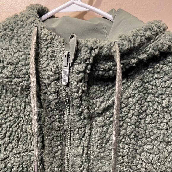 Lululemon Green Fleece Reversible Jacket size 6 - Picture 7 of 11
